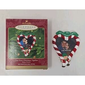 2000 Hallmark Our First Christmas Together Ornament U16
